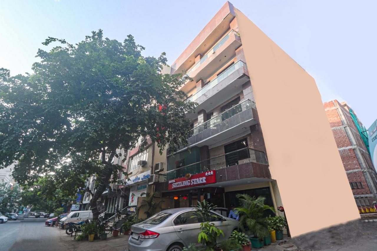 Hotel Sizzling Starr New Delhi Ngoại thất bức ảnh