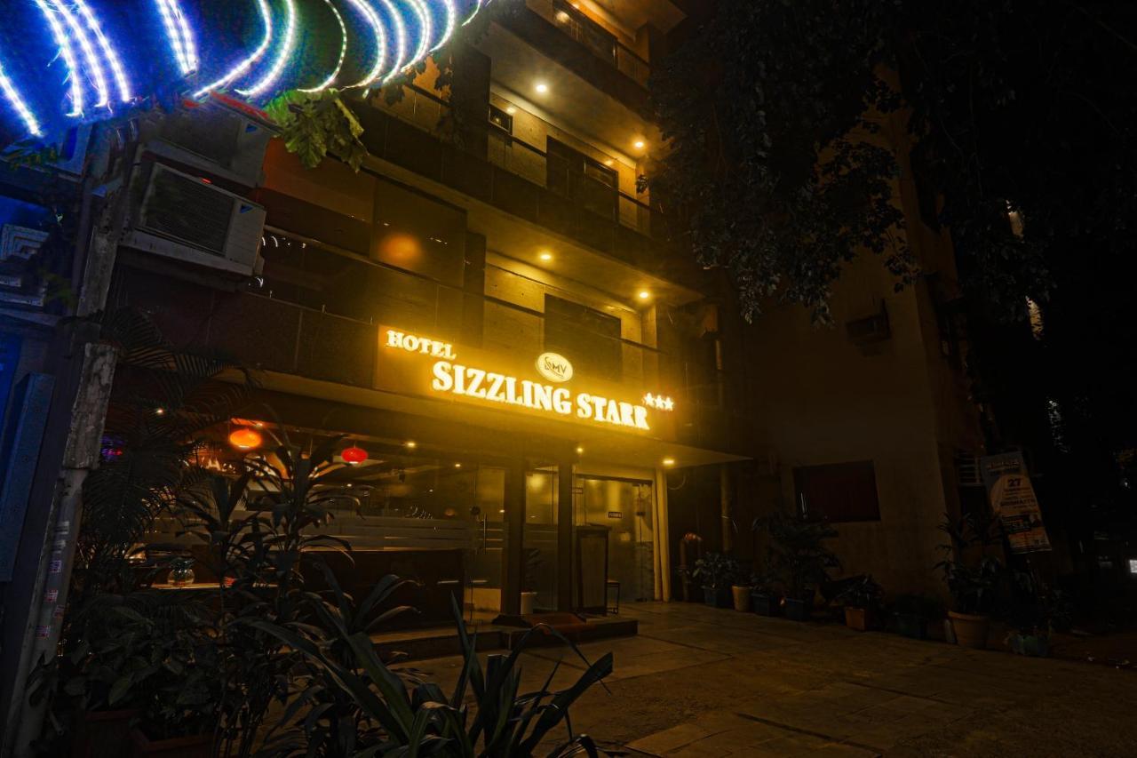 Hotel Sizzling Starr New Delhi Ngoại thất bức ảnh