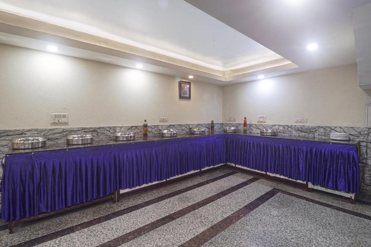 Hotel Sizzling Starr New Delhi Ngoại thất bức ảnh